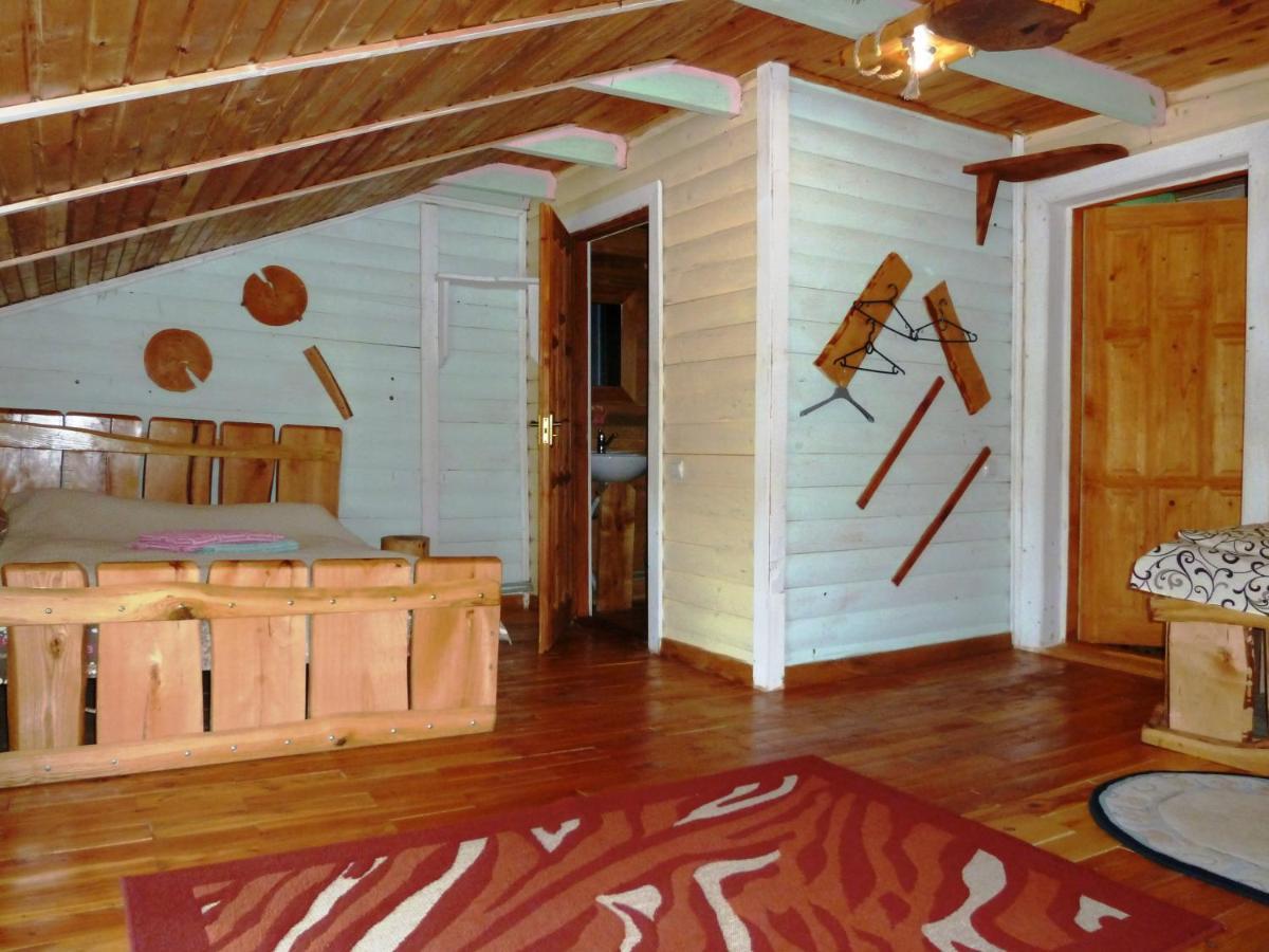 Hotel Kostel House à Mykulychyn Extérieur photo